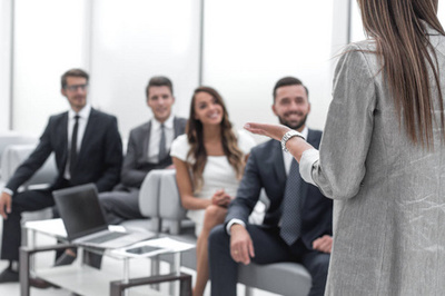 商務(wù)會(huì)議咨詢專家